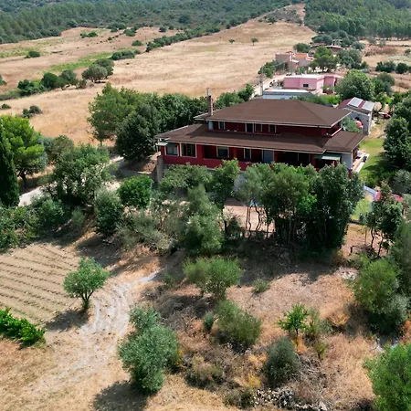 Bed and Breakfast Su Frascu Segau 3*