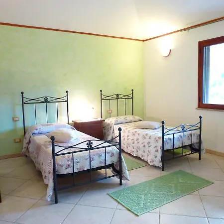 Bed & Breakfast Su Frascu Segau 3*