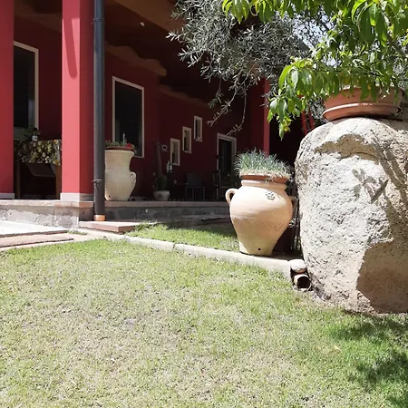 Su Frascu Segau Bed & Breakfast *
