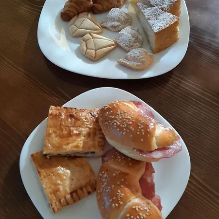 Su Frascu Segau 住宿加早餐酒店 特乌拉达