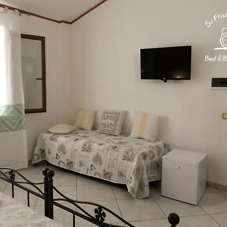 B&B Su Frascu Segau 툴라다